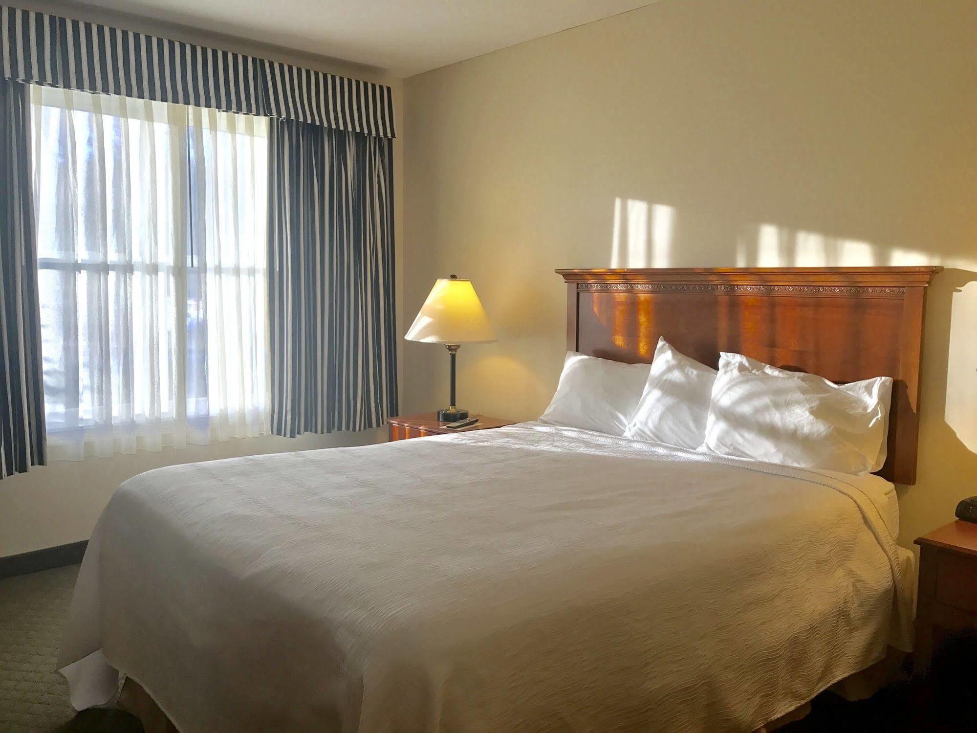 White River Inn & Suites White River Junction Zewnętrze zdjęcie