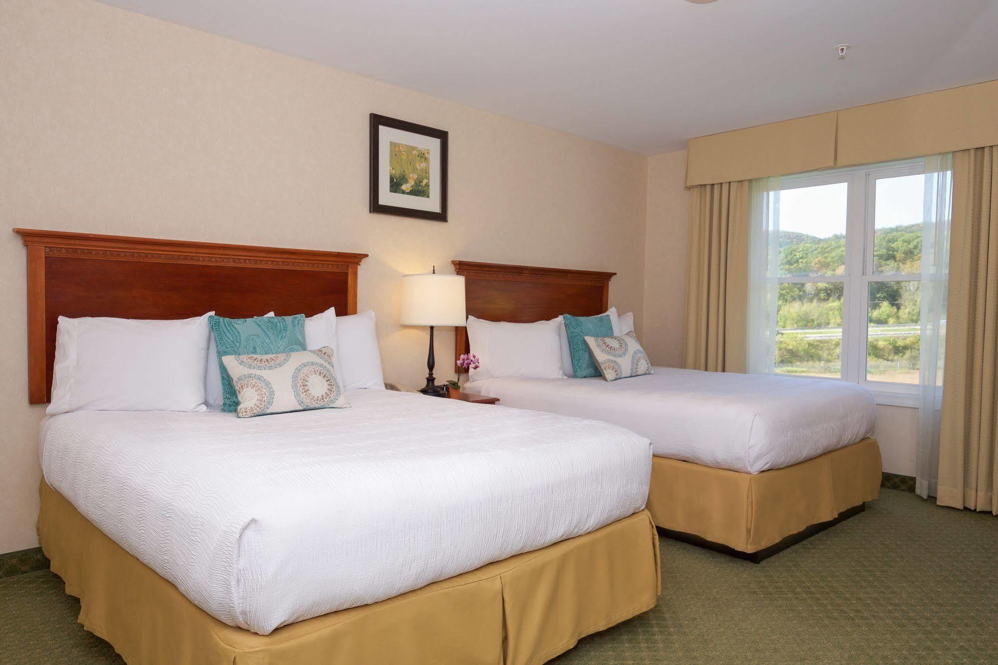 White River Inn & Suites White River Junction Zewnętrze zdjęcie