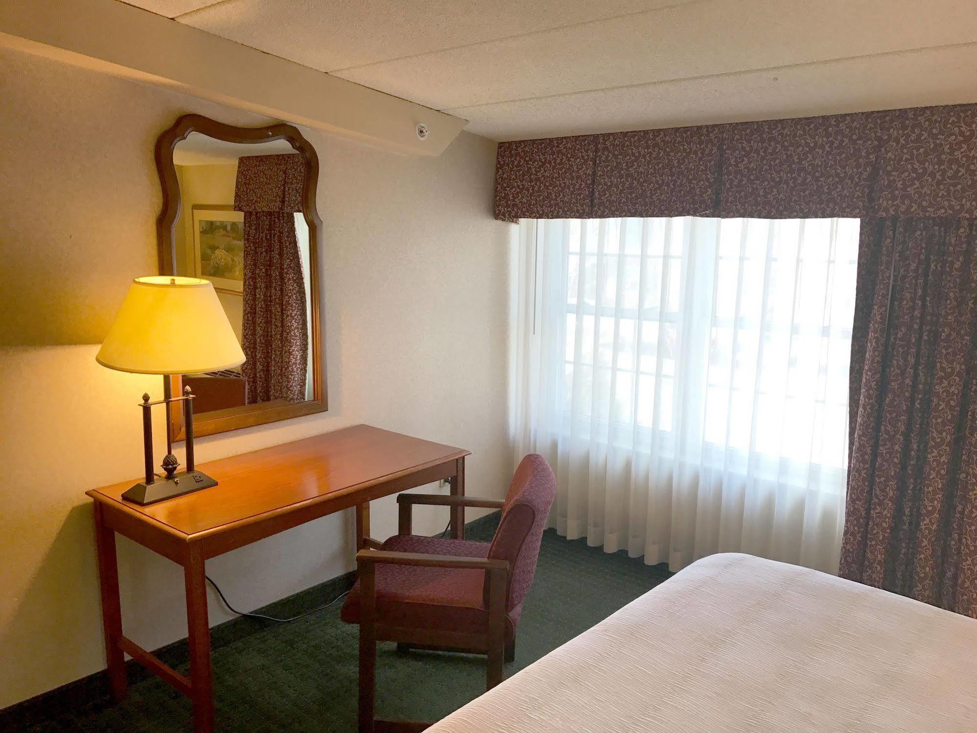 White River Inn & Suites White River Junction Zewnętrze zdjęcie
